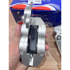 Nissin Caliper Pump Y15zr Y15 Front & Rear Set P4 Nissin Caliper 4Pot / 2Pot Set With Bracket Y15zr -By Sea Courier Method 🚢📦