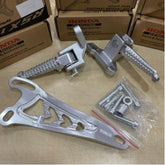 RS150 RSX150 WINNER X RACING REAR FOOTREST WITH EXHAUST BRACKET STAY BAR SET PEMIJAK KAKI BELAKANG RS RSX 150 PNP -By Sea Courier Method 🚢📦