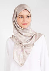 Kuntum Square Shawl