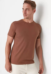 Brown Men's Basic Regular / Regular Cut, Crew Neck Short Sleeved T-Shirt