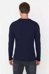 Black-White-Navy Blue Men's Regular/Regular Cut Crew Neck Long Sleeved 3-Pack Basic T-Shirt.