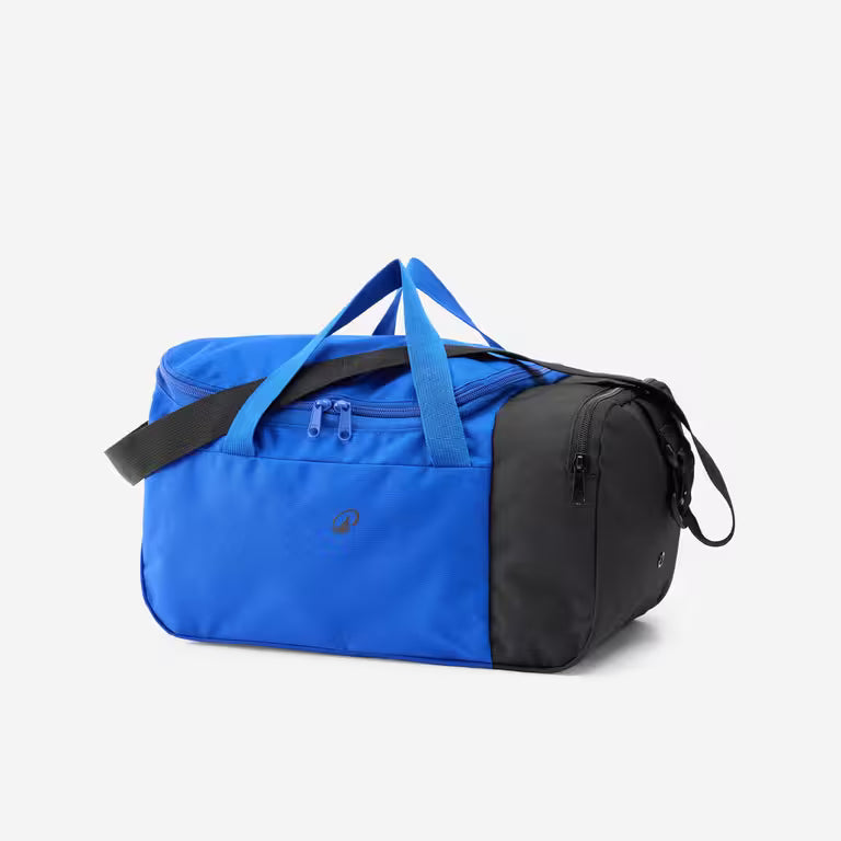 20 L sports bag with shoulder strap