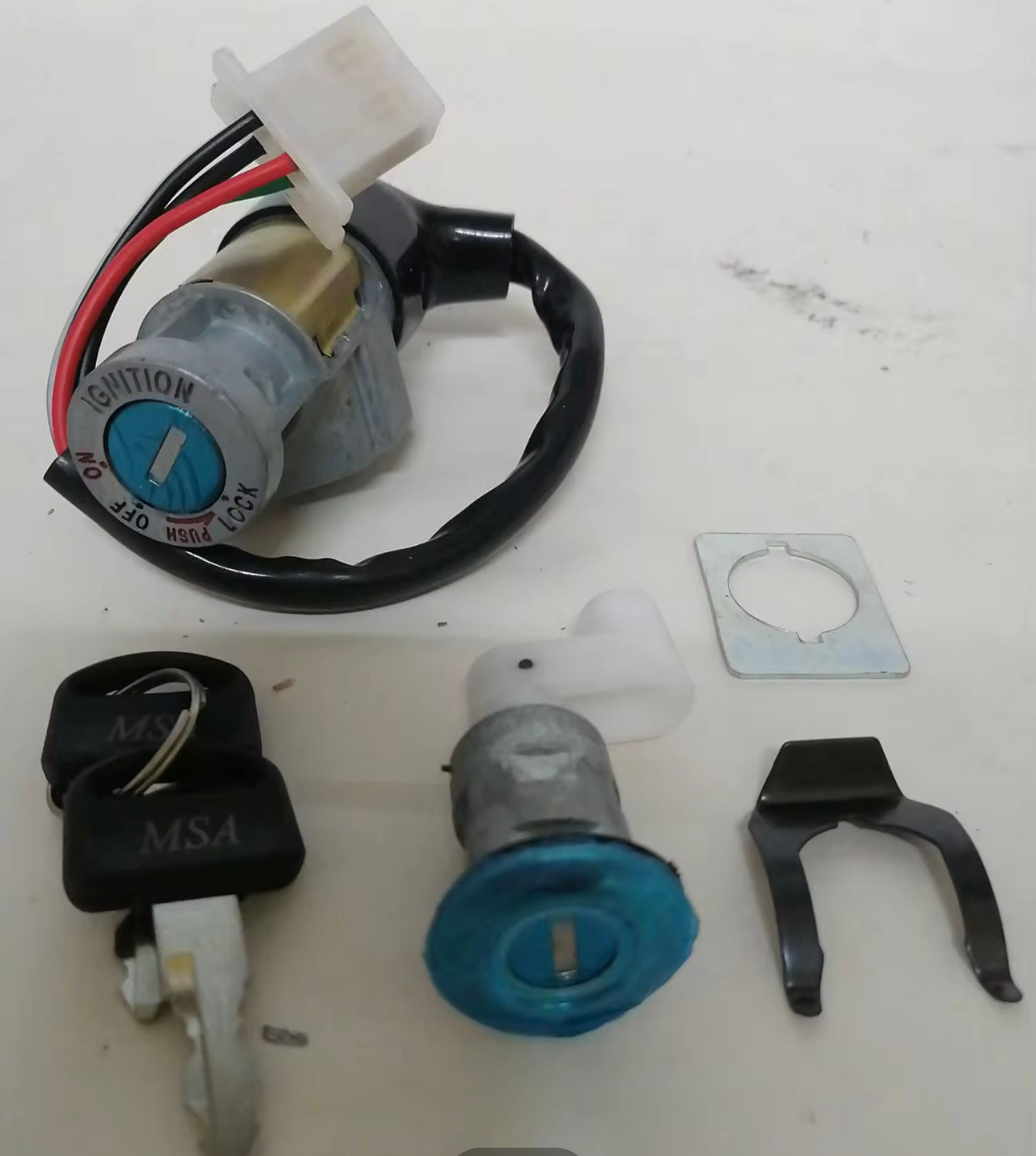 WAVE100 WAVE 100 W100 W 100 KUNCI MOTOSIKAL MOTORCYCLE KEY HONDA WAVE100 WAVE 100 W100 W 100 IGNITION MAIN SWITCH KEY SET SUIS KUNCI KUNCI SWITCH- GRADE A -By Sea Courier Method 🚢📦