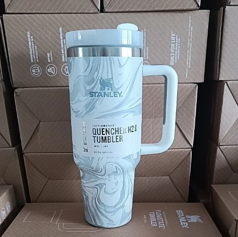 Asal Stanley 40oz Quengher H2.0 Tumbler dengan tudung jerami keluli tahan karat kopi Termos piala kereta cawan vakum cwan -By Sea Courier Method 🚢📦