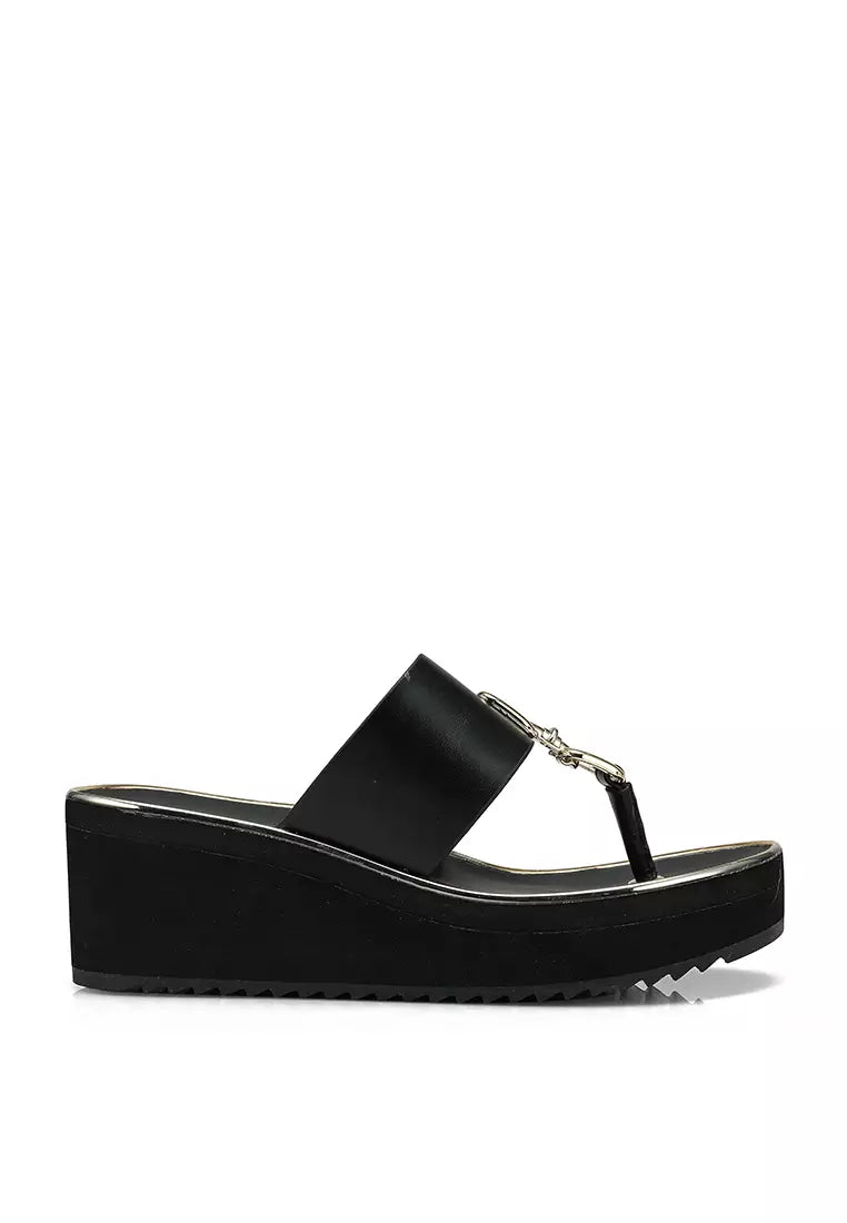 Maesllan T-Strap Wedges