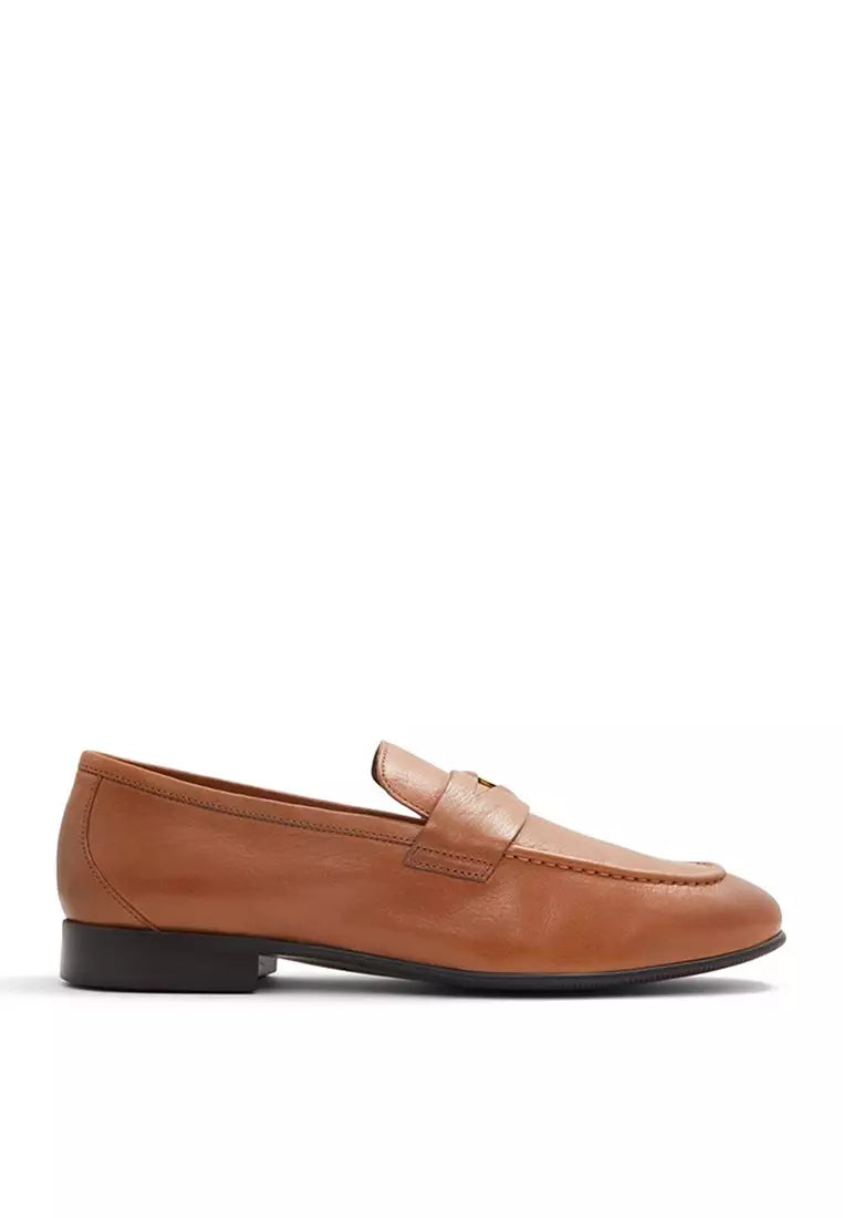 Esquire Loafers