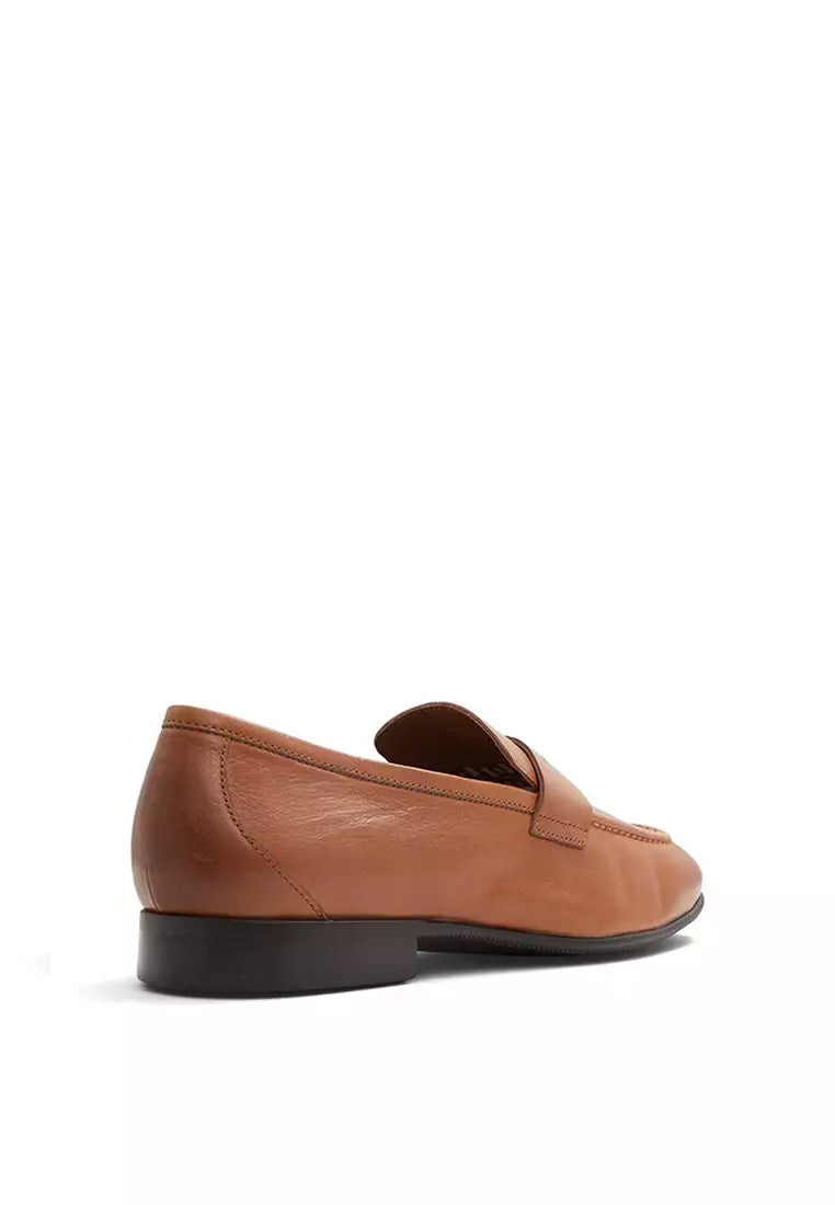 Esquire Loafers