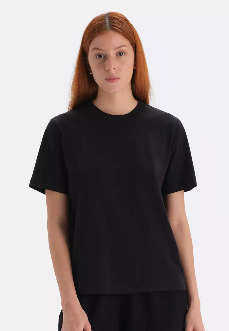 Black Tshirts, Crew Neck, Regular Fit, Short Sleeve Loungewear for Women