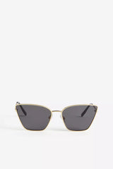 Cat-eye sunglasses