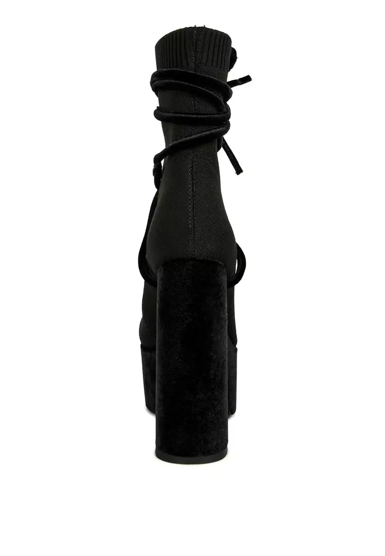 Black High Heeled Velvet Knitted Boot