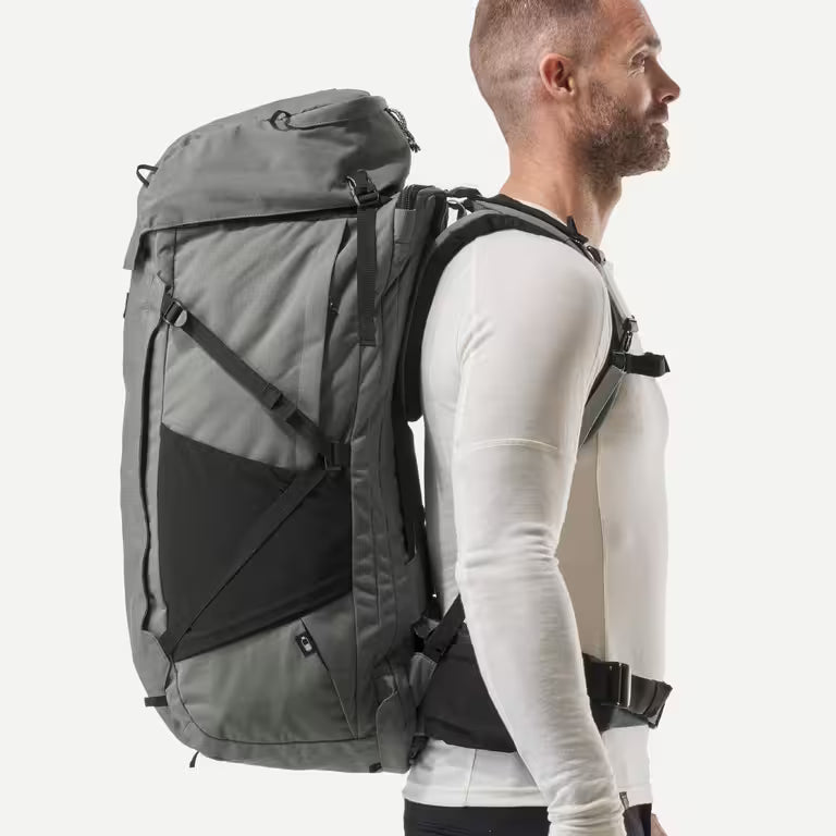 Men’s Travel 900 70+6L suitcase-style travel backpack - Green