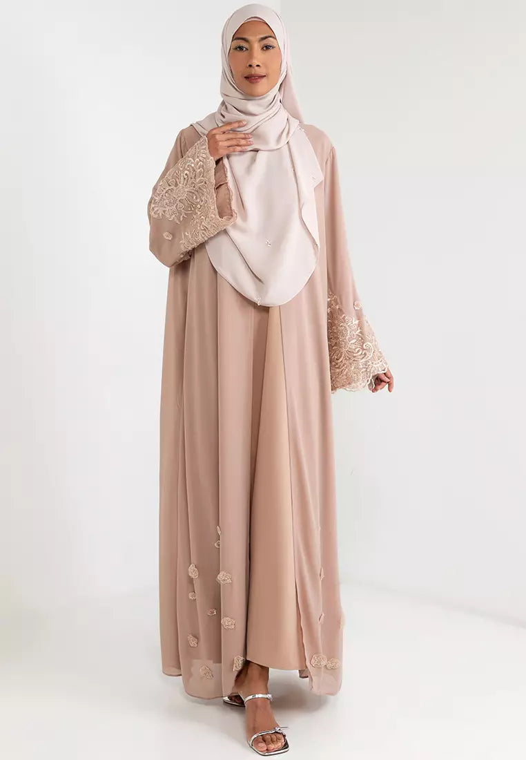 Safiya Abaya