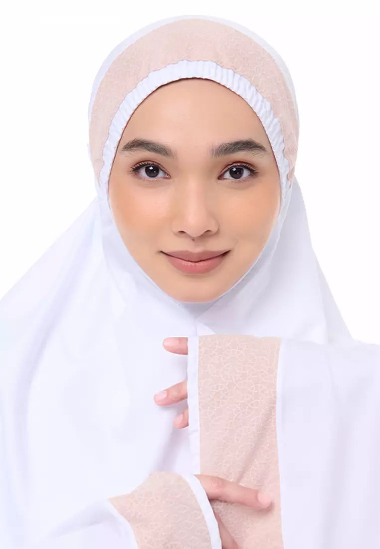 Siti Khadijah Telekung Broderie Yuzuk in White