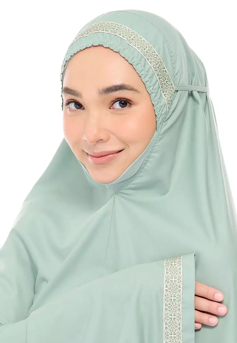 Siti Khadijah Telekung Modish Hanabishi in Iceberg Green