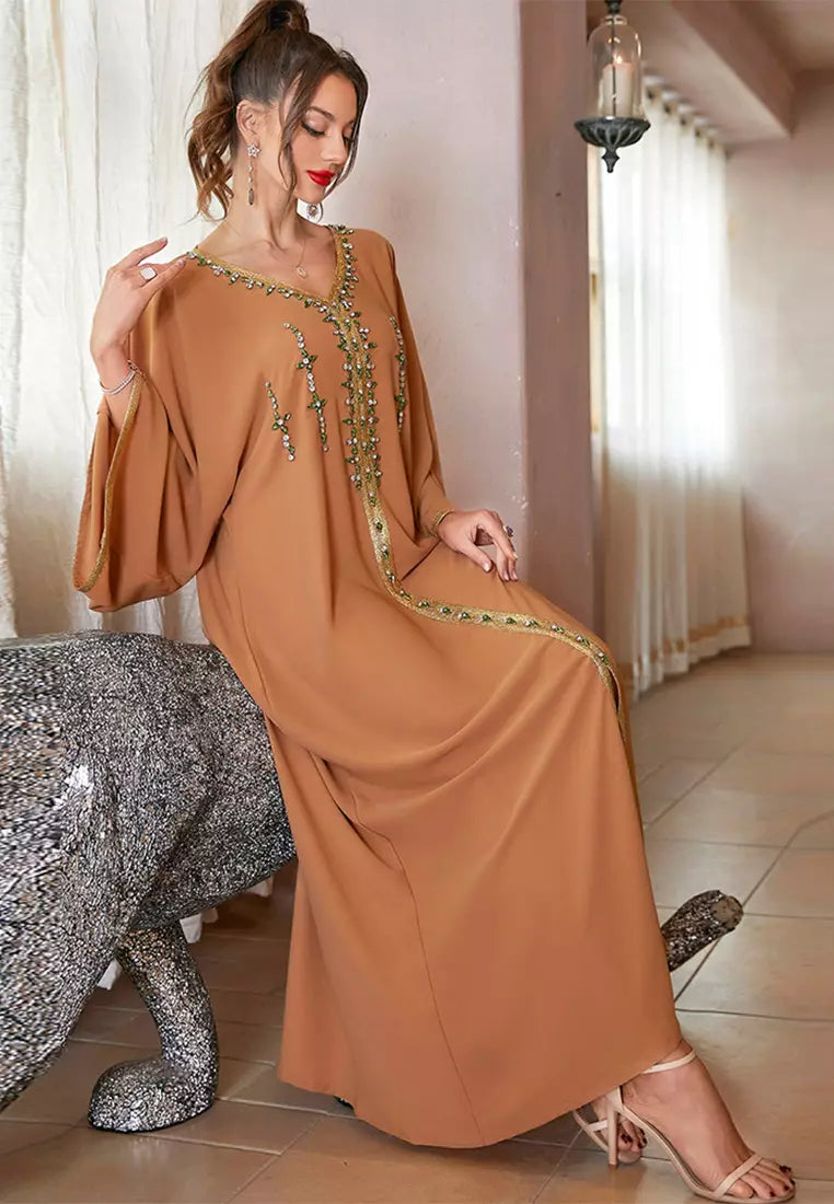 Beige hand-stitched diamond dress Kaftans Jubahs CA24021970