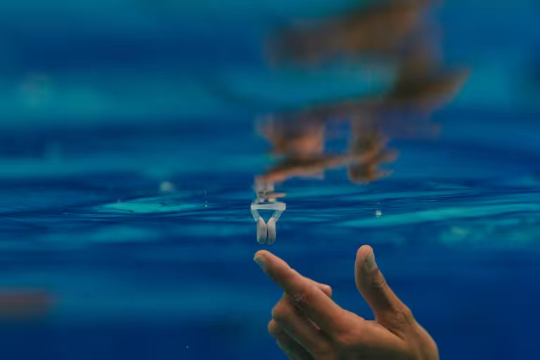SYNCHRONISED SWIMMING FLOATING TIGHT NOSE CLIP - GREY