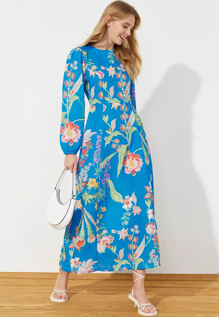 Modest Floral Pattern Woven Dress