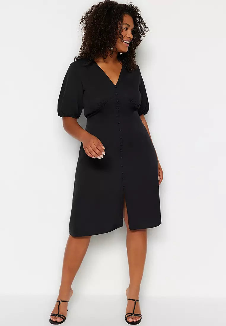 Plus Size Black Buttoned Slit Detailed Woven Dress