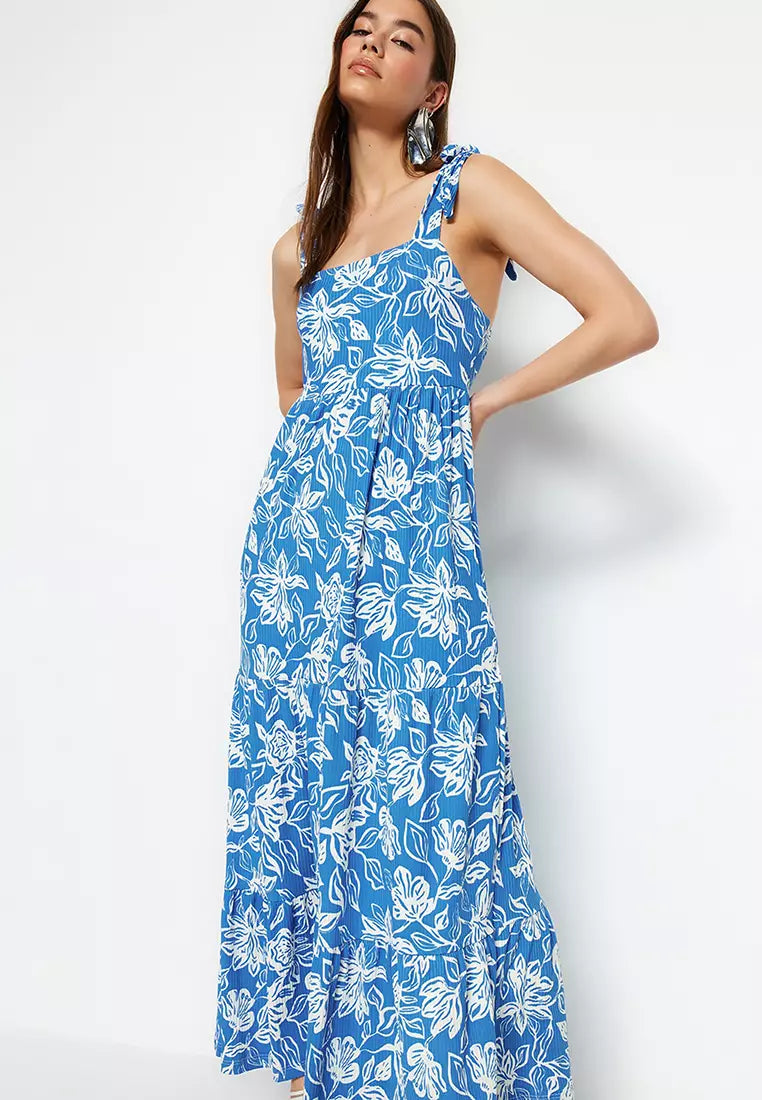 Floral Patterned Maxi Dress