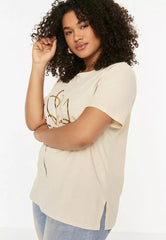 Plus Size Beige Knitted Printed T-Shirt