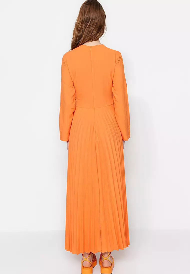 MODEST Pleated Dress