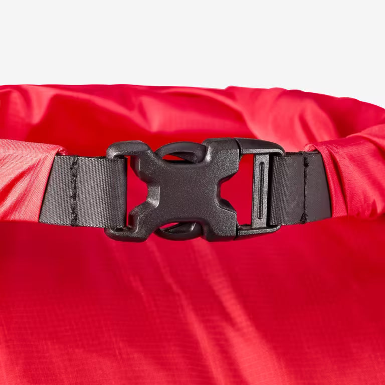 Ultra-light 22 litre waterproof bag, red
