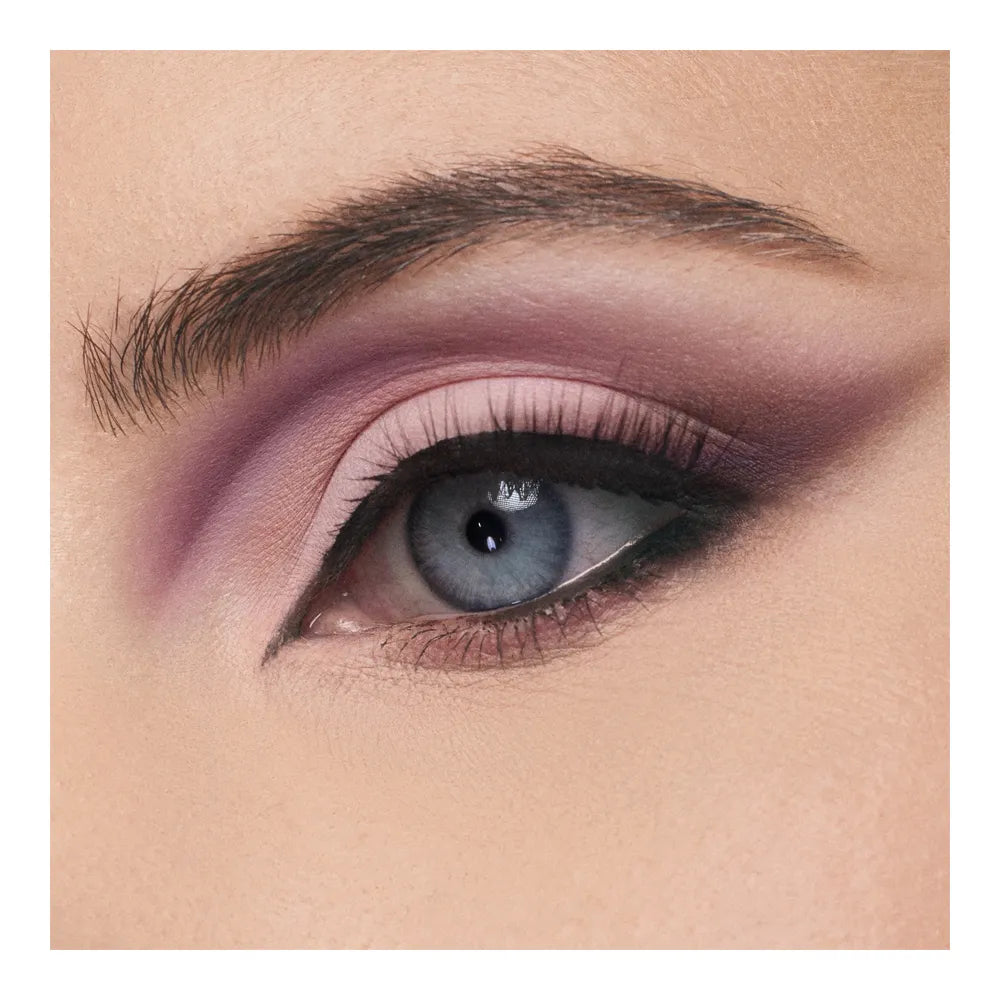 Huda Beauty Matte Obsessions Eyeshadow Palette • 7.03g