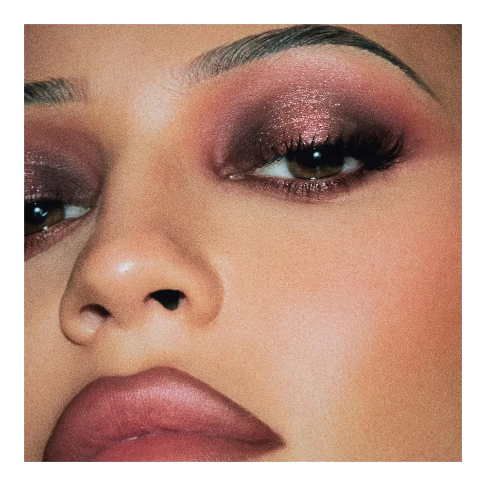 Kylie Cosmetics Pressed Powder Palette • 9g